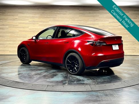 Used 2023 Tesla Model Y Long Range AWD/4WD image 15