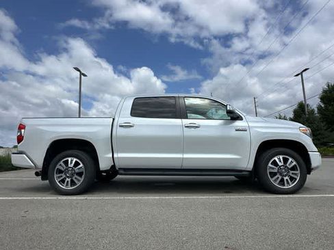 Used 2021 Toyota Tundra Platinum AWD/4WD image 3