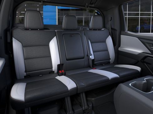 New 2025 Chevrolet Silverado EV RST image 19