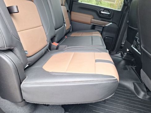 Certified 2023 Chevrolet Silverado 2500 High Country w/ Z71 Off-Road Package image 39