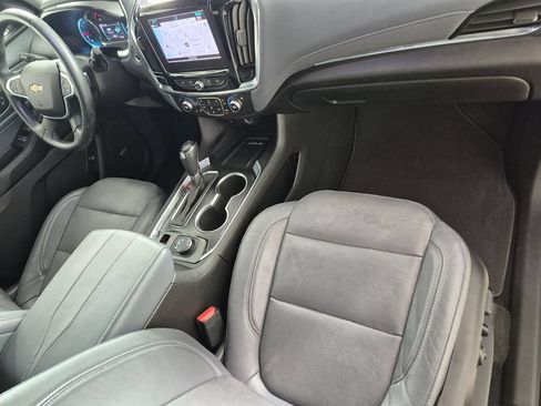 Used 2018 Chevrolet Traverse Premier AWD/4WD image 30