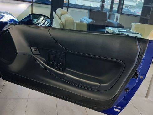 Used 1994 Chevrolet Corvette Coupe image 21