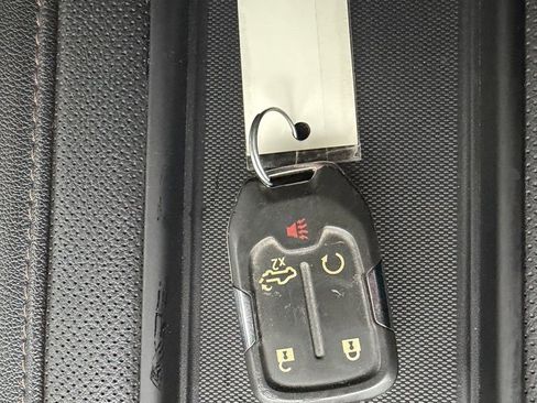 Used 2022 GMC Sierra 2500 AT4 w/ AT4 Preferred Package image 39