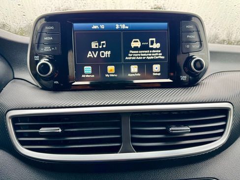 Used 2021 Hyundai Tucson SE image 23