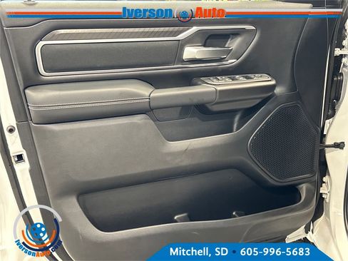 New 2026 RAM 1500 4x4 Crew Cab image 14