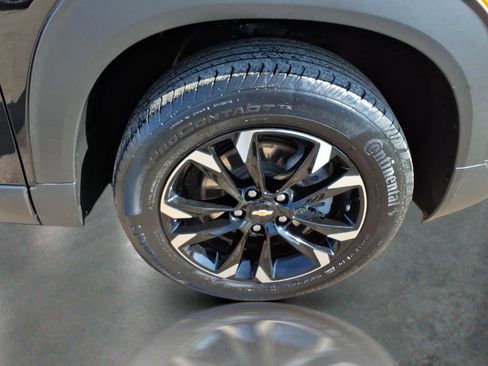 Certified 2023 Chevrolet TrailBlazer LT w/ Convenience Package image 11