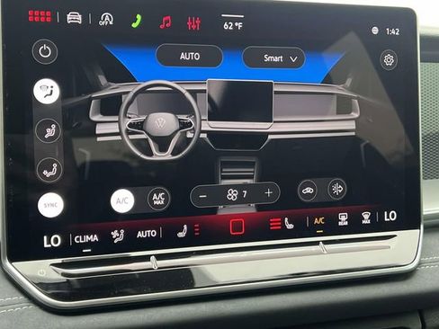 New 2026 Volkswagen Tiguan SE image 20