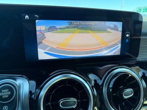 Certified 2026 Mercedes-Benz GLB 250 4MATIC image 16