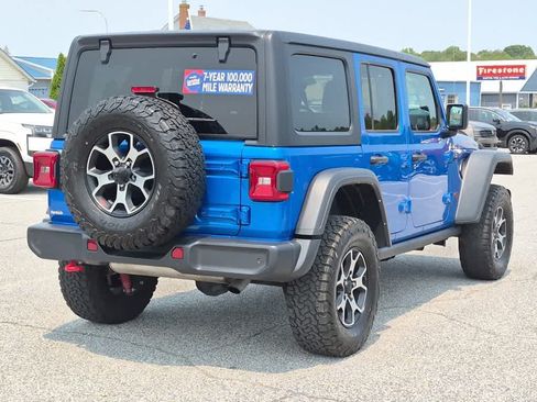 Used 2022 Jeep Wrangler Unlimited Rubicon w/ Cold Weather Group AWD/4WD image 3