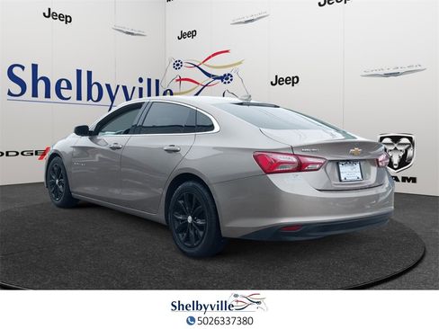 Used 2022 Chevrolet Malibu LT image 4