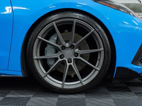 Used 2023 Chevrolet Corvette Stingray Preferred Cpe w/ Z51 Performance Package RWD image 19
