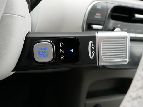 Certified 2026 Hyundai Palisade SEL AWD/4WD image 32