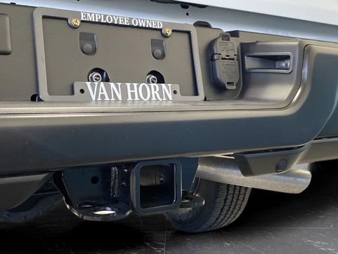 New 2024 RAM 2500 Tradesman image 32