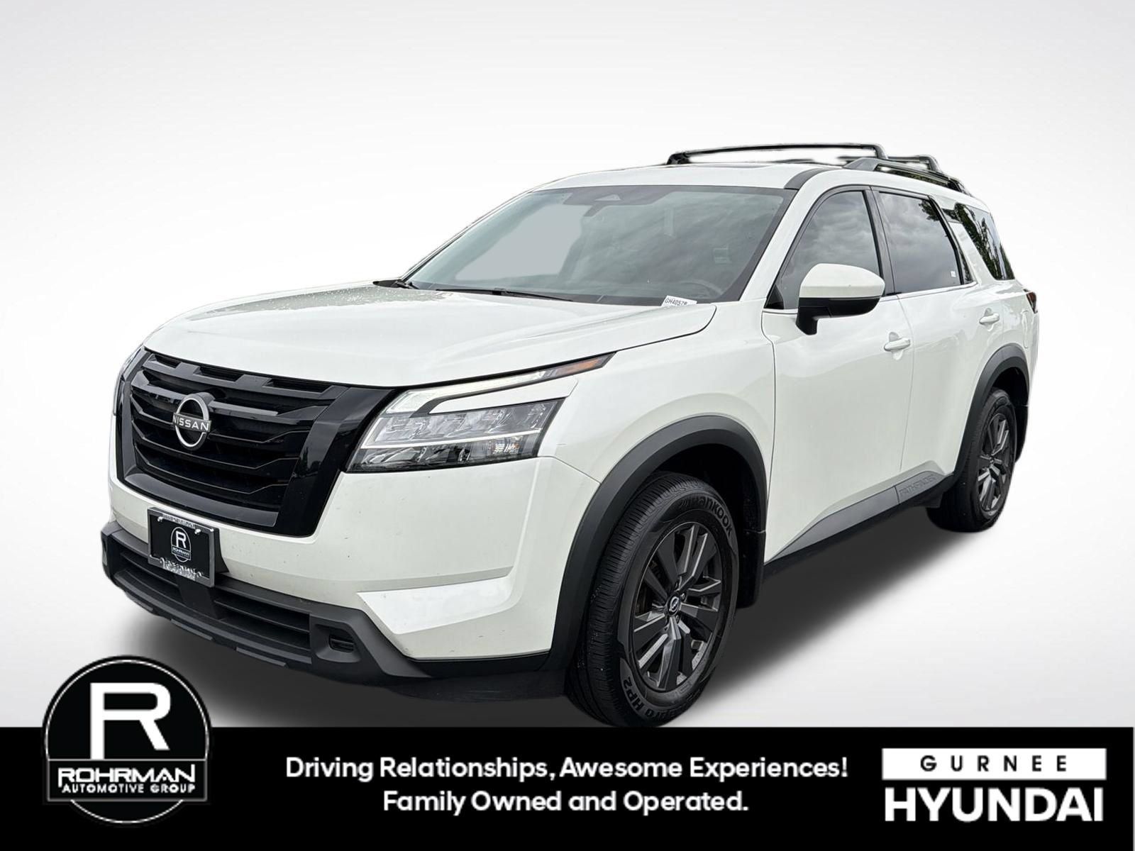 Used 2022 Nissan Pathfinder SV w/ SV Premium Package AWD/4WD image 1