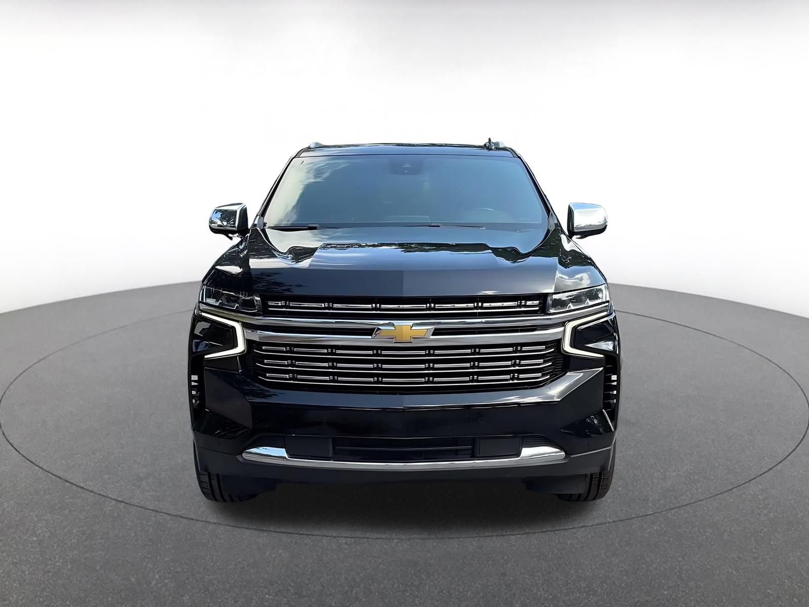 Used 2023 Chevrolet Tahoe Premier AWD/4WD image 4