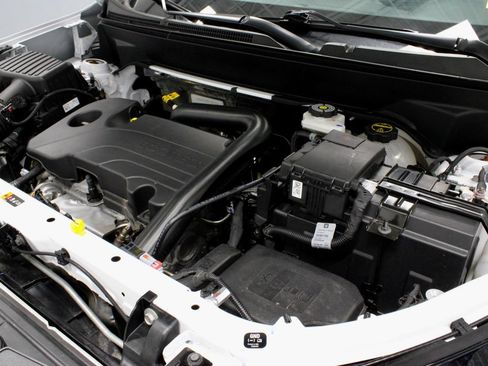Used 2024 Chevrolet Equinox LS w/ LS Convenience Package AWD/4WD image 15