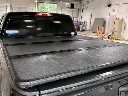 Used 2017 GMC Sierra 1500 Denali w/ Denali Ultimate Package AWD/4WD image 33