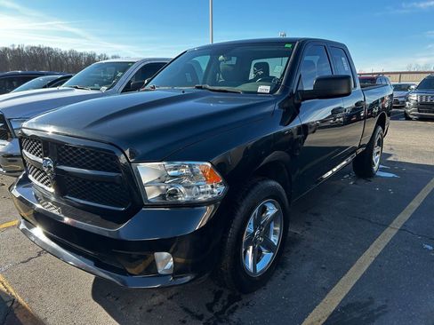 Used 2017 RAM 1500 Express image 2