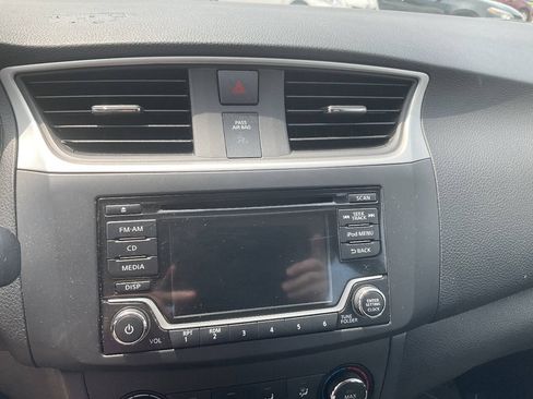 Used 2018 Nissan Sentra S FWD image 16