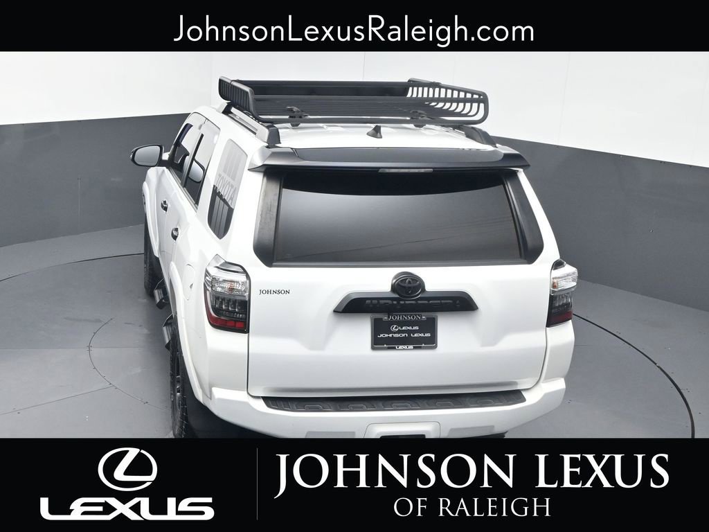 Used 2021 Toyota 4Runner Venture w/ Moonroof Package AWD/4WD image 26