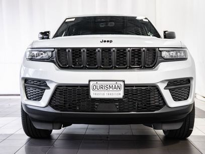 New 2025 Jeep Grand Cherokee Altitude