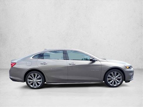 Used 2017 Chevrolet Malibu Premier w/ Premier Sun and Wheel Package FWD image 15