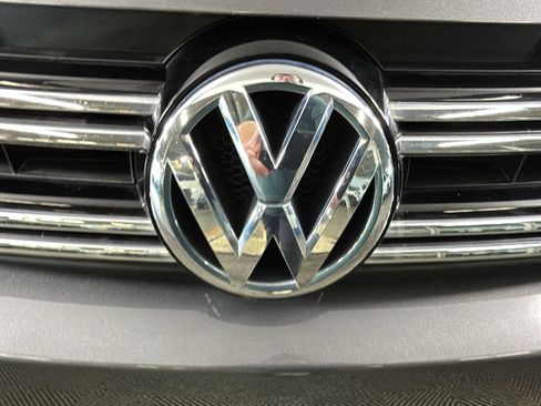 Used 2016 Volkswagen Tiguan S AWD/4WD image 10
