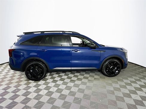 Used 2025 Kia Sorento SX image 8