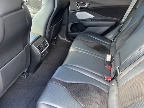 Used 2023 Acura RDX A-Spec image 5