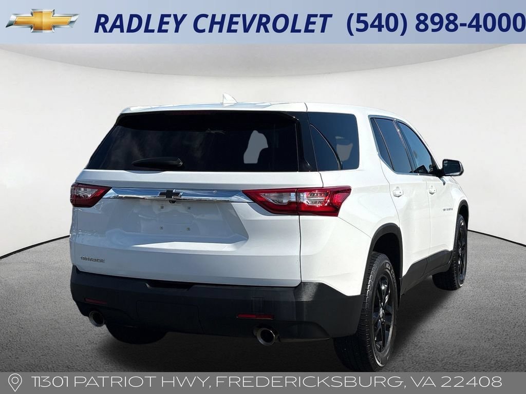 Certified 2021 Chevrolet Traverse LS FWD image 19