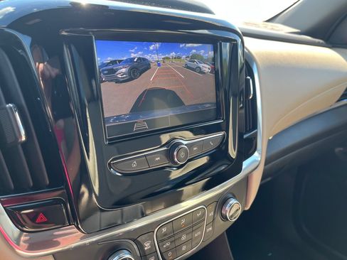 Used 2023 Chevrolet Traverse LS w/ Safety Package FWD image 21