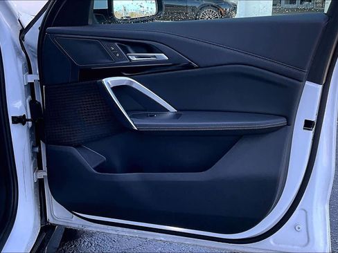 Certified 2025 BMW X1 xDrive28i image 25