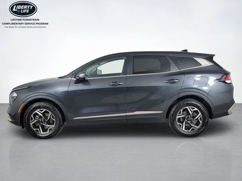 Used 2023 Kia Sportage LX AWD/4WD image 6