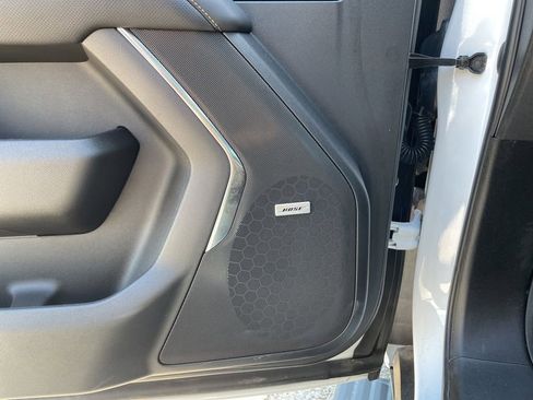 Used 2021 GMC Yukon AT4 w/ AT4 Premium Plus Package AWD/4WD image 23