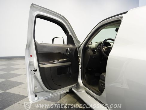 Used 2009 Chevrolet HHR SS FWD image 37