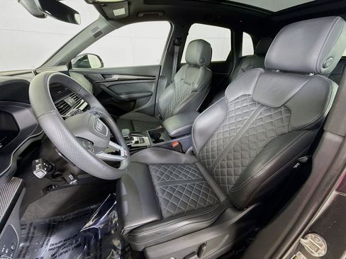 Certified 2025 Audi SQ5 Premium Plus w/ Premium Plus Package image 5