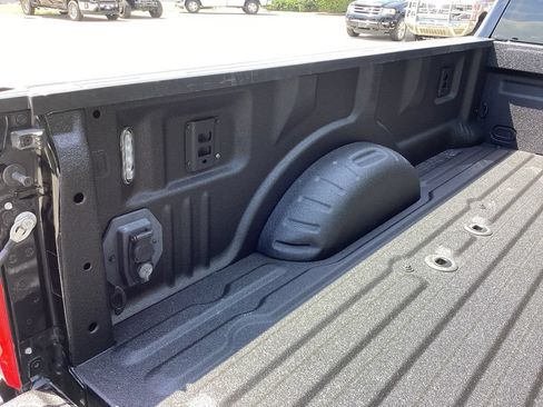Used 2024 Ford F350 Lariat w/ Lariat Ultimate Package AWD/4WD image 14