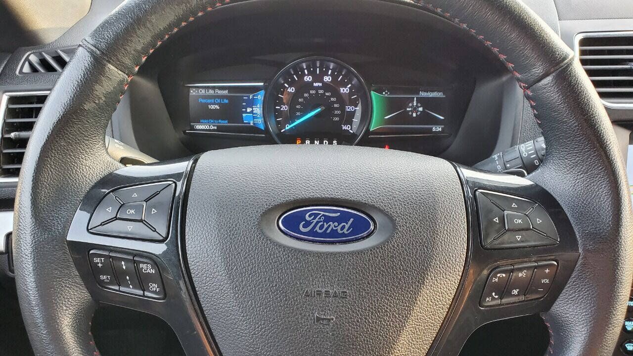 Used 2018 Ford Explorer Sport w/ Equipment Group 401A AWD/4WD image 21