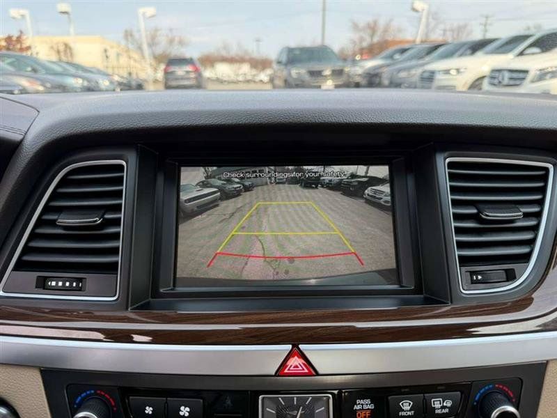 Used 2018 Genesis G80 3.8 RWD image 36