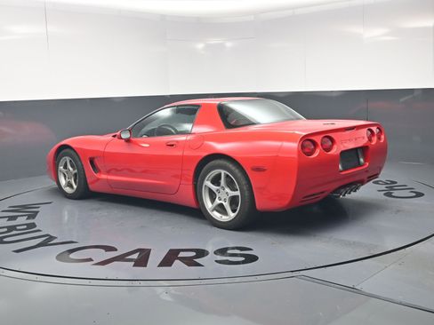 Used 2000 Chevrolet Corvette Coupe image 7