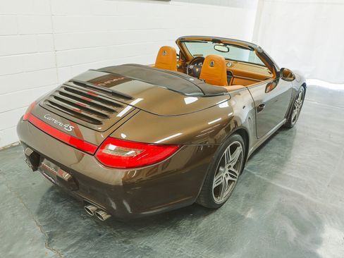 Used 2009 Porsche 911 Carrera 4S image 23