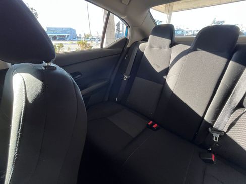 Used 2025 Nissan Sentra SV image 37