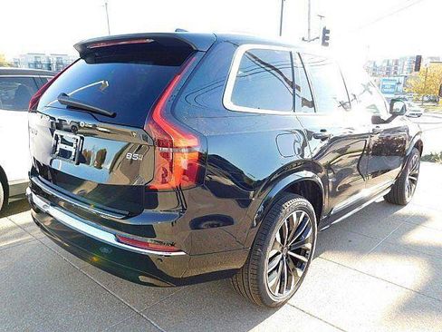 New 2026 Volvo XC90 B5 Plus w/ Protection Package AWD/4WD image 6