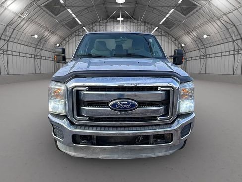 Used 2012 Ford F250 XLT w/ Snow Plow Prep Pkg image 8