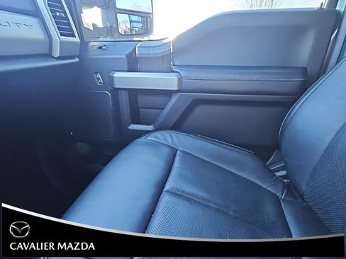 Used 2020 Ford F250 Lariat image 27