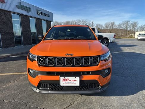 New 2026 Jeep Compass Latitude image 2