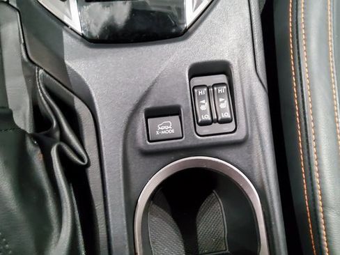 Used 2023 Subaru Crosstrek 2.5i Limited w/ Moonroof Package image 30