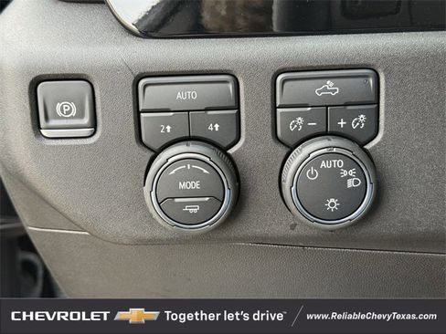 Certified 2025 Chevrolet Silverado 1500 LT image 28