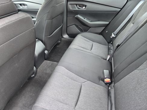 Certified 2024 Honda Accord EX image 31