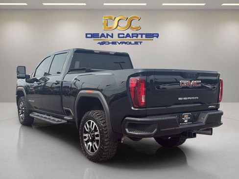 Used 2022 GMC Sierra 2500 AT4 AWD/4WD image 3